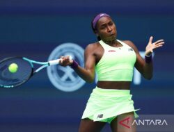 Kandaskan Zheng, Gauff jumpa Swiatek di semifinal Roma