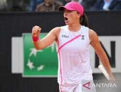 Swiatek tak menyangka dapat momentum menang atas Osaka di French Open