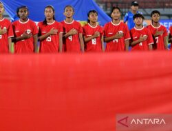 Menanti hadirnya kompetisi sepak bola putri yang sedang mati suri