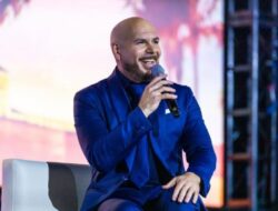 Pitbull beri komentar lagunya dipakai dalam serial Netflix