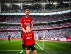 Man United juarai Piala FA setelah tekuk Manchester City 2-1