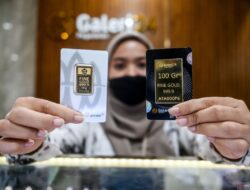 Harga emas Antam merosot Rp20 ribu jadi Rp1,325 juta per gram