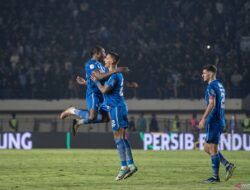 Persib Bandung sudah letakkan satu tangan di trofi Liga 1