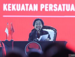 Megawati beri pengarahan tertutup di hari kedua Rakernas V PDIP