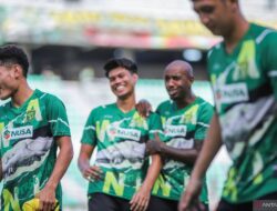 Mikael Tata bertekad jadi pilihan utama Paul Munster di Persebaya