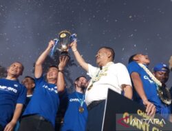 Pj Gubernur Jabar ajak rayakan Persib juara dengan tertib