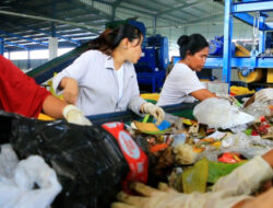 Kota Mataram mandiri tangani sampah dengan TPST