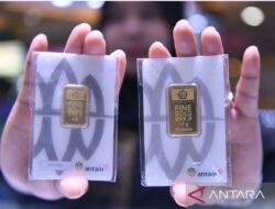 Harga emas Antam meroket Rp14 ribu jadi Rp1,349 juta per gram