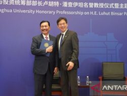 Luhut terima gelar atas kontribusi pada hubungan Indonesia-China