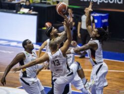 Brandone Francis bawa Prawira taklukkan Dewa United