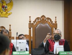 Gaji hakim naik 280 persen: Rincian sesuai golongan & masa kerja