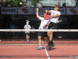 Cara bermain padel: Aturan servis, skor, dan penggunaan lapangan